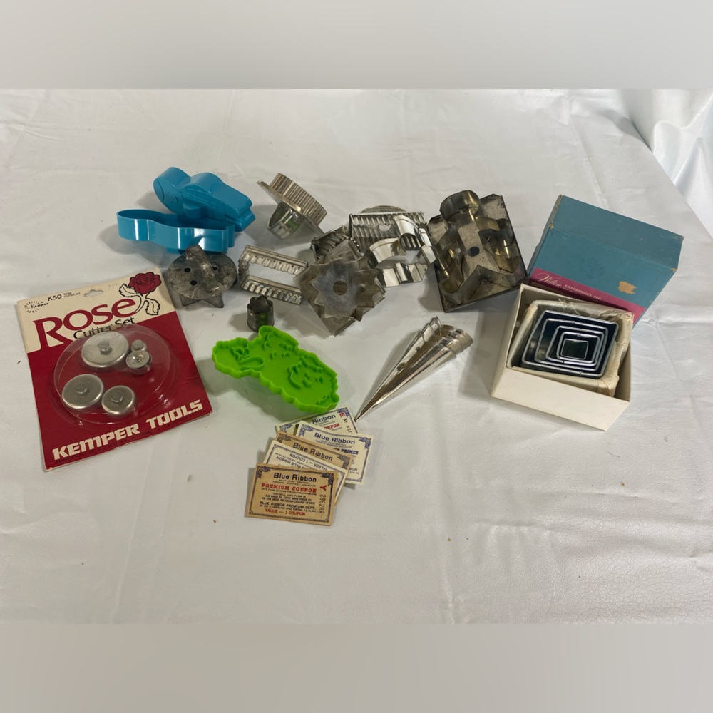 Vintage cookie cutter and ephemera collection